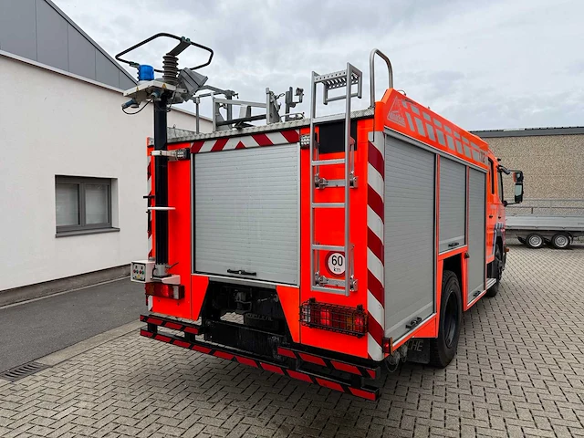 Mercedes - 2000 - atego 1325 f - brandweerwagen - afbeelding 11 van  46