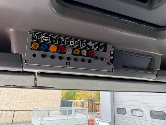 Mercedes - 2000 - atego 1325 f - brandweerwagen - afbeelding 25 van  46