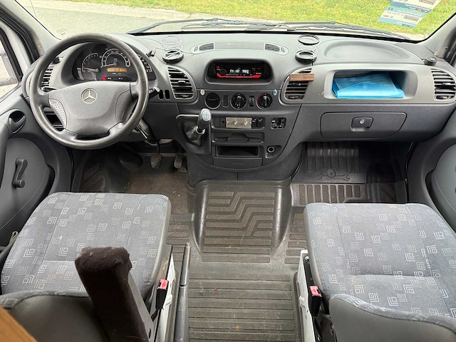 Mercedes - 2001 - sprinter - mobilhome - personenauto - afbeelding 13 van  50