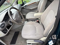 Mercedes - 2002 - a170 - - personenauto - afbeelding 7 van  17