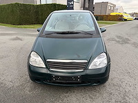 Mercedes - 2002 - a170 - - personenauto - afbeelding 12 van  17