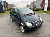 Mercedes - 2002 - a170 - - personenauto - afbeelding 15 van  17