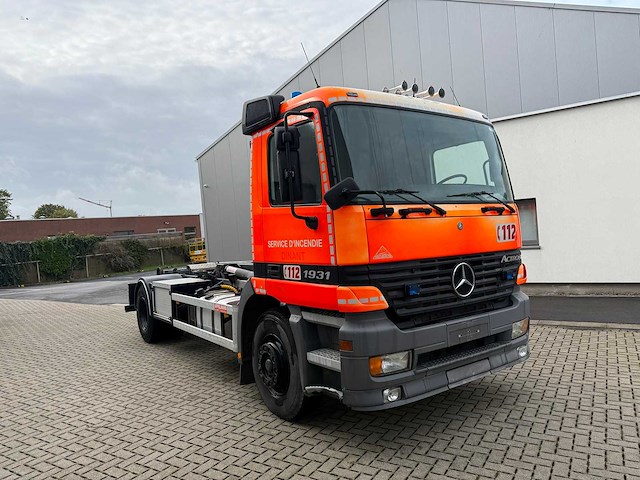 Mercedes - 2003 - axtros 1931 - brandweerwagen - afbeelding 33 van  64