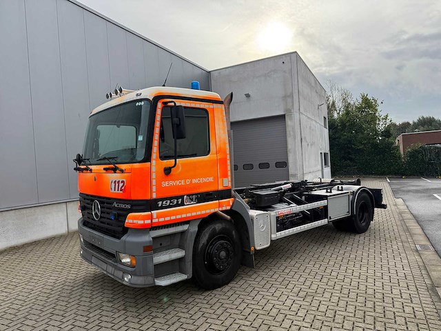 Mercedes - 2003 - axtros 1931 - brandweerwagen - afbeelding 14 van  32