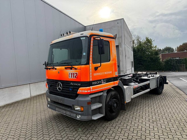 Mercedes - 2003 - axtros 1931 - brandweerwagen - afbeelding 15 van  52