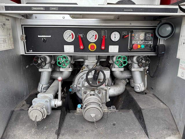 Mercedes - 2004 - atego 1428 f/4x2 - brandweerwagen - afbeelding 13 van  44