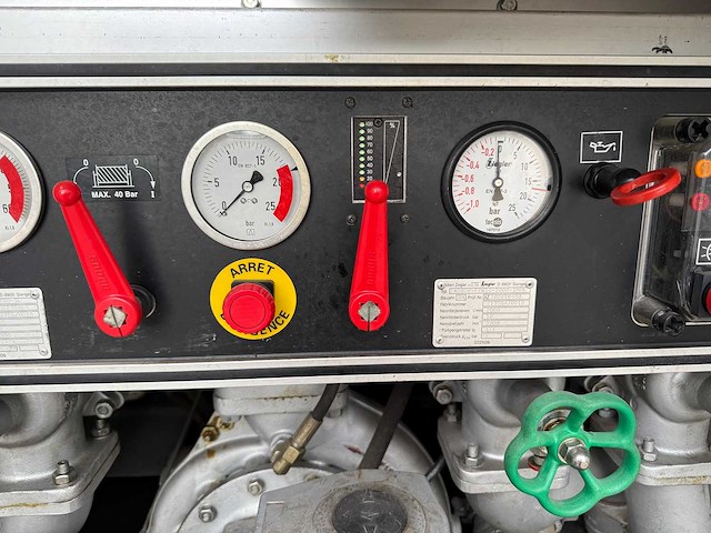 Mercedes - 2004 - atego 1428 f/4x2 - brandweerwagen - afbeelding 15 van  44