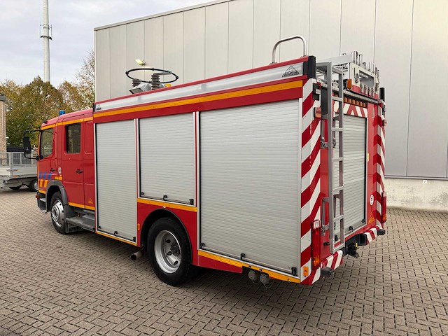 Mercedes - 2004 - atego 1428 f/4x2 - brandweerwagen - afbeelding 4 van  32