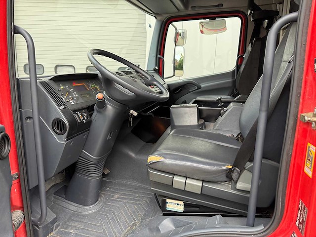 Mercedes - 2004 - atego 1428 f/4x2 - brandweerwagen - afbeelding 24 van  43