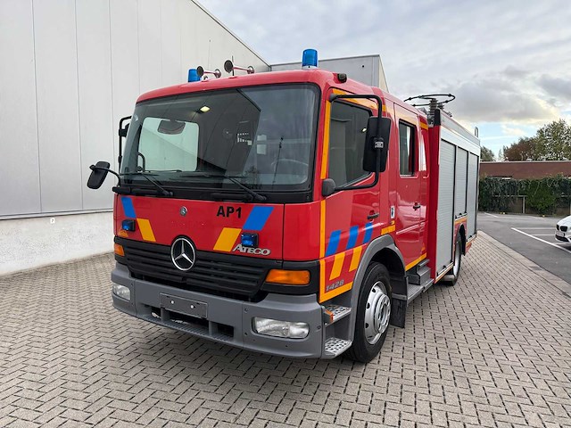 Mercedes - 2004 - atego 1428 f/4x2 - brandweerwagen - afbeelding 34 van  43