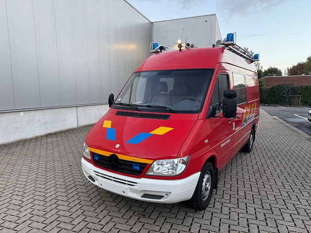 Mercedes - 2005 - 316 cdi - brandweerwagen - afbeelding 27 van  32