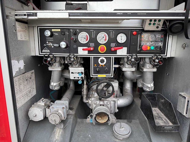 Mercedes - 2005 - atego 1428 f/ 4x2 - brandweerwagen - afbeelding 11 van  45