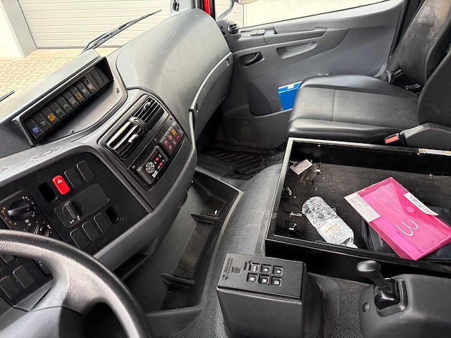 Mercedes - 2005 - atego 1428 f/ 4x2 - brandweerwagen - afbeelding 21 van  45