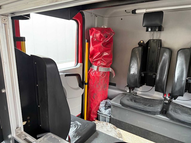 Mercedes - 2005 - atego 1428 f/ 4x2 - brandweerwagen - afbeelding 26 van  45