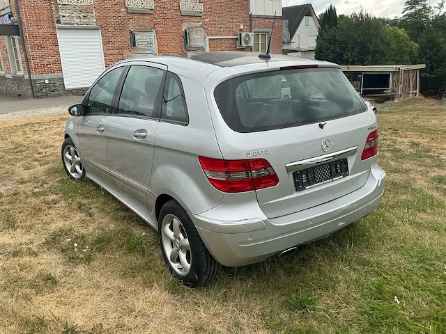 Mercedes - 2005 - b200turbo - hatchback - personenauto - afbeelding 23 van  30