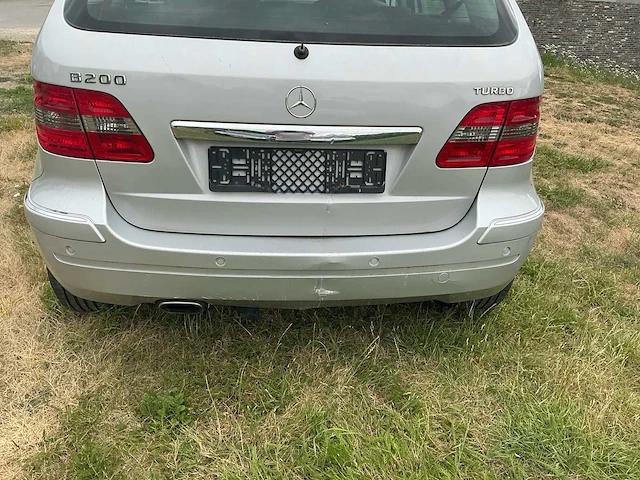 Mercedes - 2005 - b200turbo - hatchback - personenauto - afbeelding 26 van  30