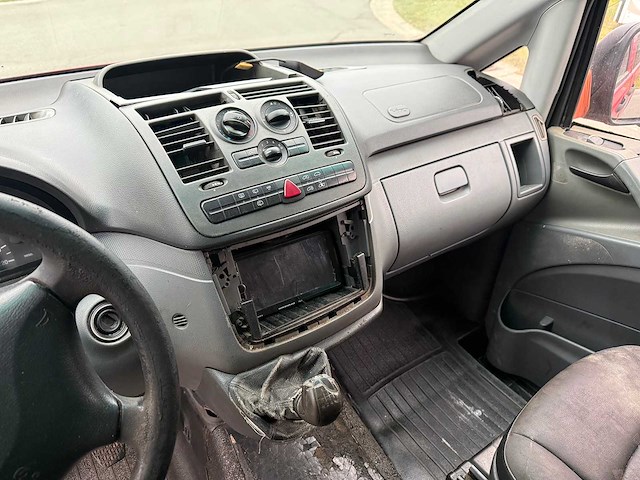 Mercedes - 2005 - vito - 111 cdi - personenauto - afbeelding 10 van  23