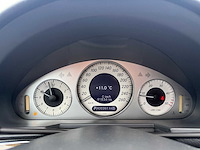 Mercedes - 2006 - e220 cdi - personenauto - afbeelding 14 van  24