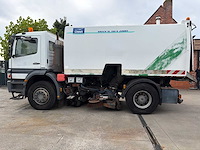 Mercedes - 2007 - 1829k - vrachtwagen - afbeelding 2 van  29