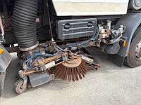 Mercedes - 2007 - 1829k - vrachtwagen - afbeelding 4 van  29