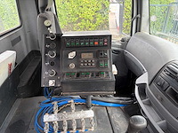 Mercedes - 2007 - 1829k - vrachtwagen - afbeelding 8 van  29