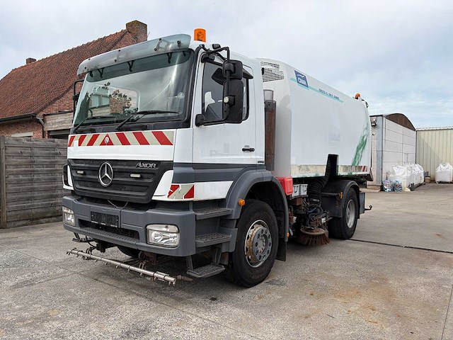 Mercedes - 2007 - 1829k - vrachtwagen - afbeelding 12 van  29