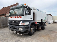 Mercedes - 2007 - 1829k - vrachtwagen - afbeelding 12 van  29