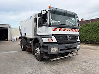 Mercedes - 2007 - 1829k - vrachtwagen - afbeelding 24 van  29