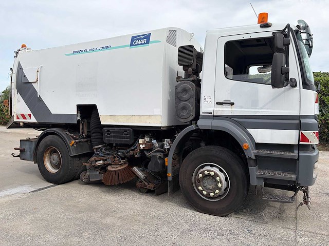 Mercedes - 2007 - 1829k - vrachtwagen - afbeelding 25 van  29