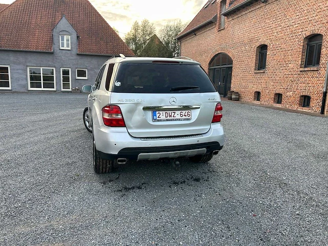 Mercedes - 2007 - ml - 280cdi - personenauto - afbeelding 4 van  18