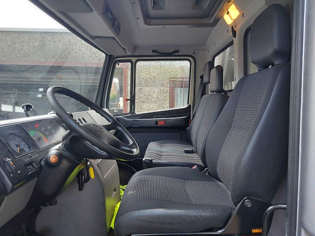 Mercedes - 2008 - 816 d - vrachtwagen - afbeelding 6 van  27