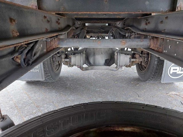 Mercedes - 2008 - 816 d - vrachtwagen - afbeelding 14 van  27