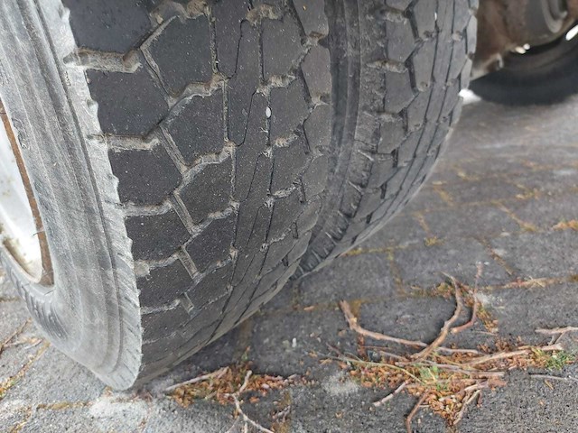 Mercedes - 2008 - 816 d - vrachtwagen - afbeelding 22 van  27