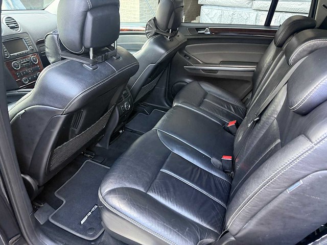Mercedes - 2008 - gl - 320 cdi - personenauto - afbeelding 13 van  29