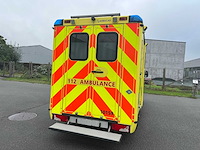 Mercedes - 2008 - sprinter 318 cdi - ambulance - afbeelding 3 van  44