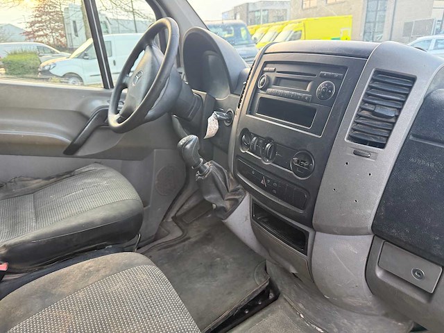 Mercedes - 2010 - sprinter - 313 - personenauto - afbeelding 7 van  30