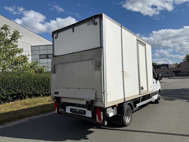Mercedes - 2011 - sprinter - personenauto - afbeelding 7 van  30