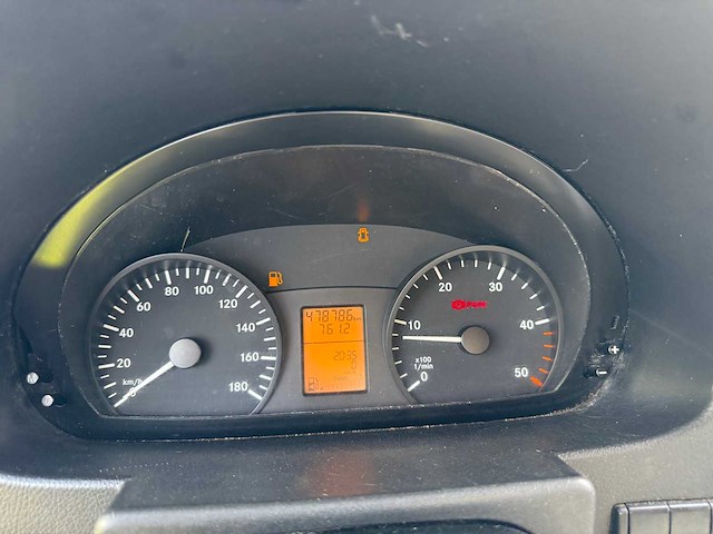 Mercedes - 2011 - sprinter - personenauto - afbeelding 19 van  30