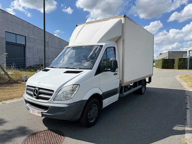 Mercedes - 2011 - sprinter - personenauto - afbeelding 20 van  30