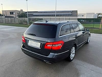 Mercedes - 2012 - e200 cdi - break - personenauto - afbeelding 2 van  31