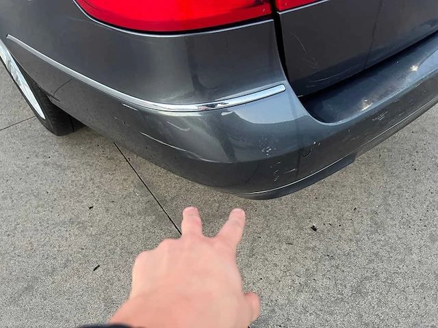 Mercedes - 2012 - e200 cdi - break - personenauto - afbeelding 30 van  31