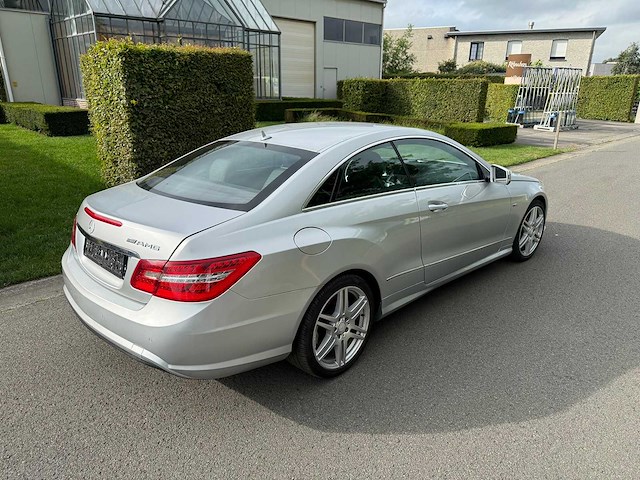 Mercedes - 2012 - e220 cdi - coupe - personenauto - afbeelding 3 van  19