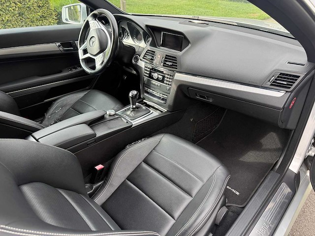 Mercedes - 2012 - e220 cdi - coupe - personenauto - afbeelding 5 van  19