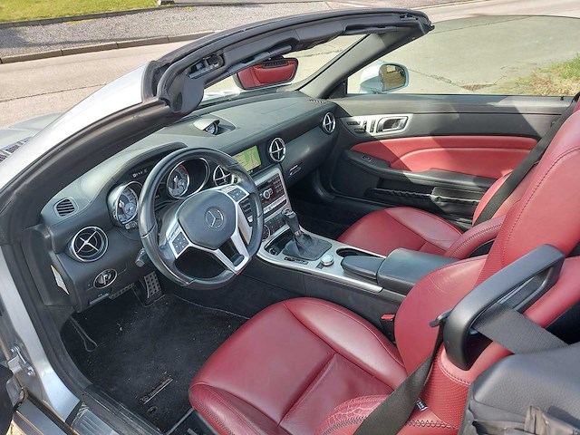 Mercedes - 2012 - slk 350 - roadster/cabrio - personenauto - afbeelding 35 van  37