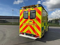 Mercedes - 2013 - 315 cdi - ambulance - personenauto - afbeelding 6 van  42