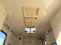 Mercedes - 2013 - 315 cdi - ambulance - personenauto - afbeelding 22 van  42