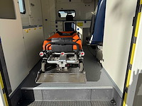 Mercedes - 2013 - 315 cdi - ambulance - personenauto - afbeelding 8 van  16