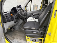 Mercedes - 2013 - ambulance - ambulance - afbeelding 13 van  33