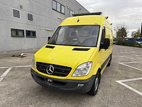 Mercedes - 2013 - ambulance - ambulance - afbeelding 29 van  33