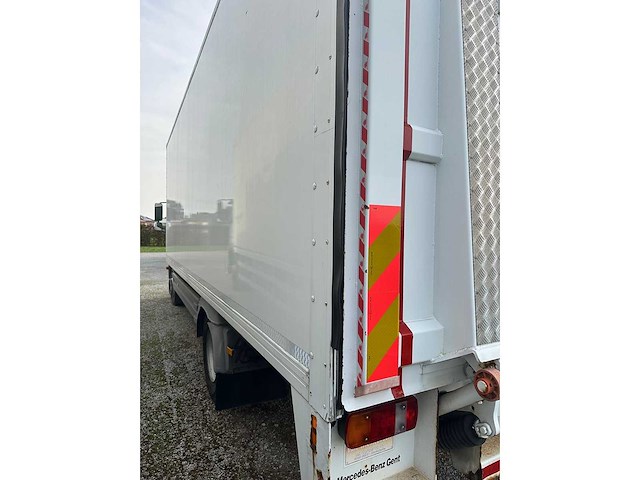 Mercedes - 2013 - atego - vrachtwagen - afbeelding 13 van  15